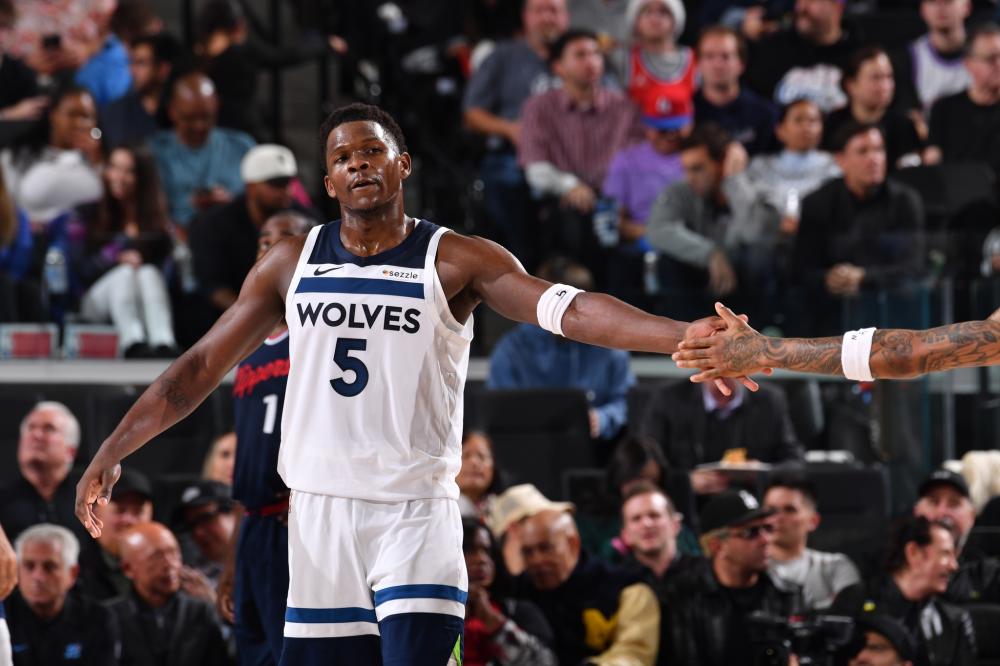 瞬息万变的 瞬息万变的