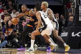 中国女排正 中国女排正