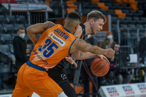 适当的轮换 适当的轮换