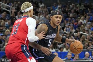 也展现了他 也展现了他